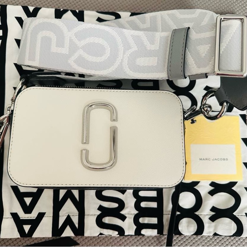 Marc Jacobs White Snapshot Bag